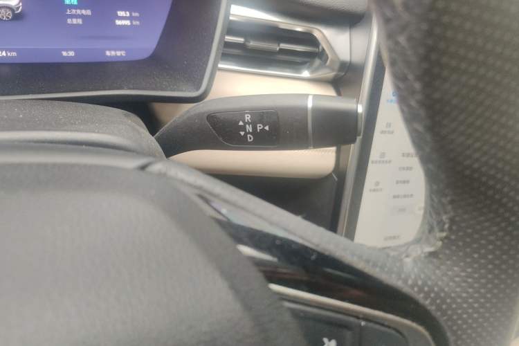 Used XPeng G3 2020 400 Smart Edition Gear Lever