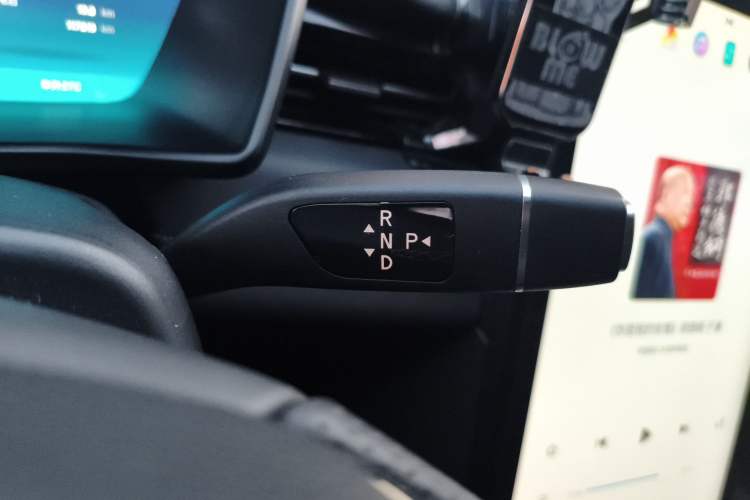 Used XPeng G3 2020 520i Luxury Edition Gear Lever
