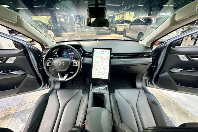 Used XPeng G3 2020 520 Smart Edition Interior 4