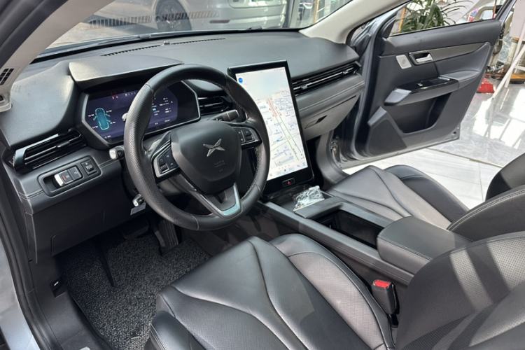 Used XPeng G3 2020 520 Smart Edition Interior 6