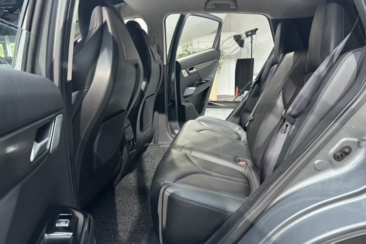 Used XPeng G3 2020 520 Smart Edition Interior 9