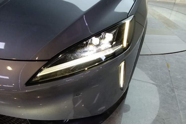 Used XPeng G3 2020 520 Smart Edition Left Front Headlight