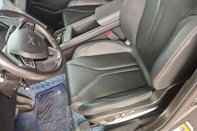 Used XPeng G3 2020 520 Enjoyment Edition Left Front Seat