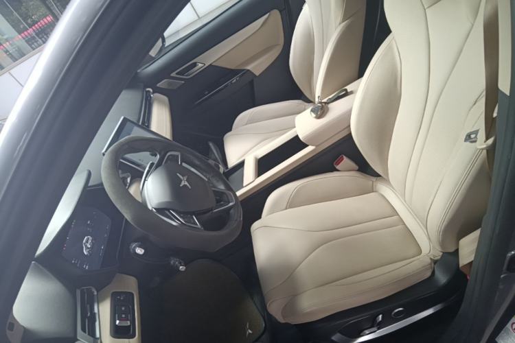 Used XPeng G3 2020 520 Enjoyment Edition Left Front Seat