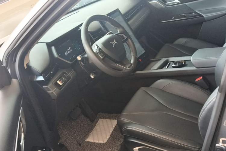 Used XPeng G3 2020 520i Luxury Edition Left Front Seat