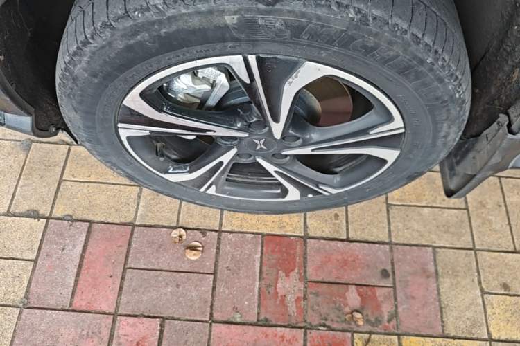 Used XPeng G3 2020 520 Enjoyment Edition Left Front Wheel Hub