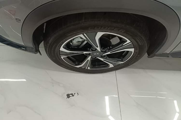 Used XPeng G3 2020 520i Luxury Edition Left Front Wheel Hub