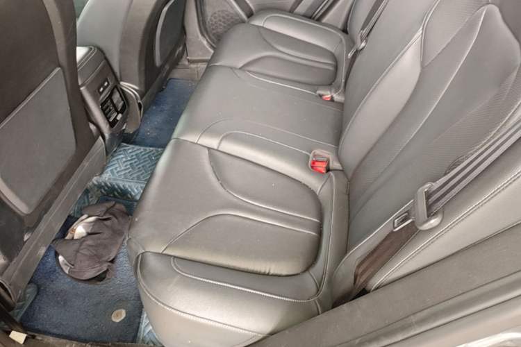 Used XPeng G3 2020 520 Enjoyment Edition Left Rear Seat