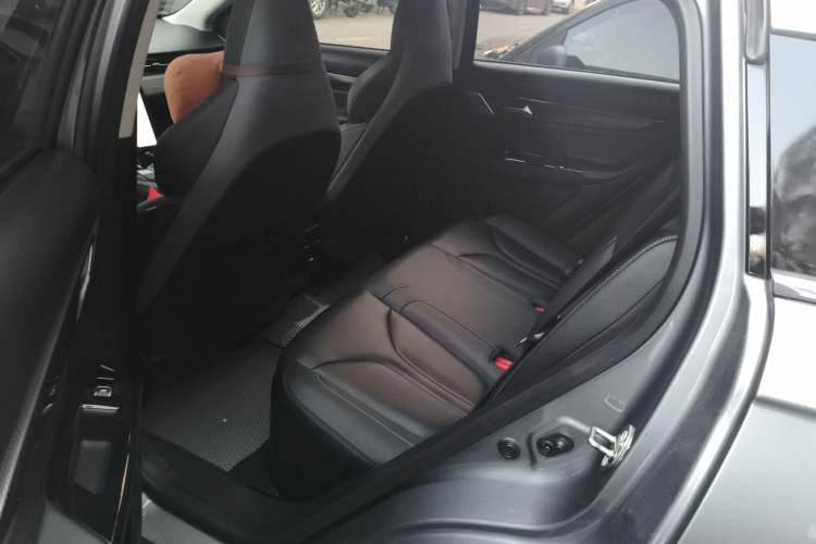 Used XPeng G3 2020 520i Luxury Edition Left Rear Seat