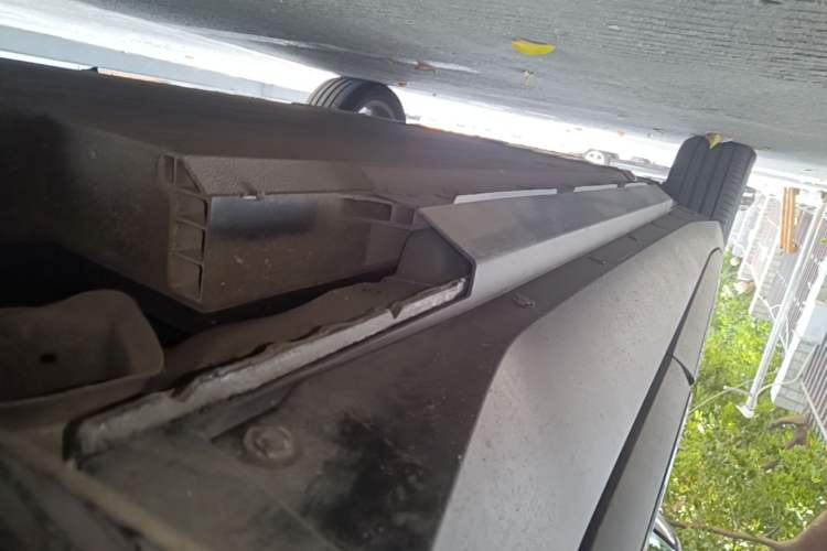 Used XPeng G3 2020 520 Enjoyment Edition Left Side Sill