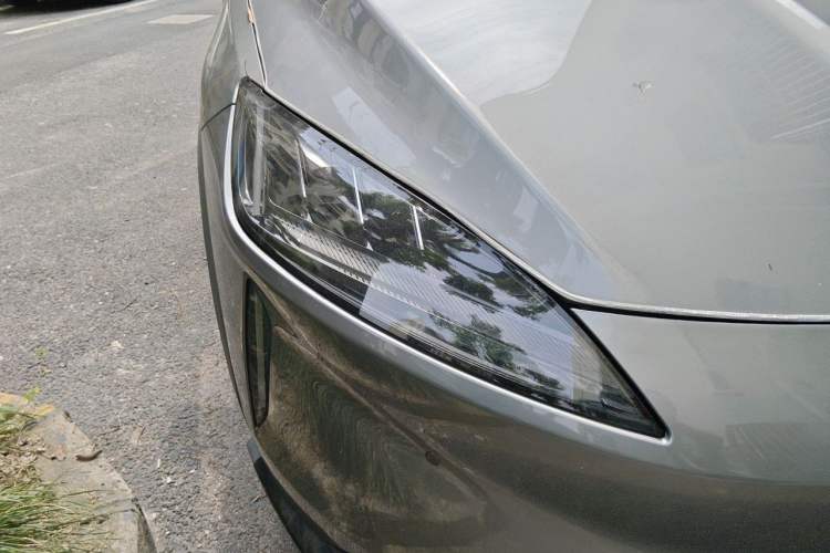 Used XPeng G3 2020 520i Luxury Edition Right Front Headlight