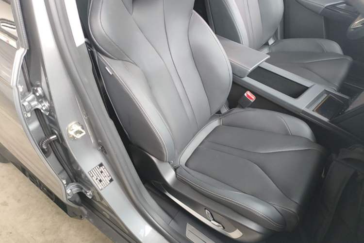 Used XPeng G3 2020 460i Luxury Edition Right Front Seat