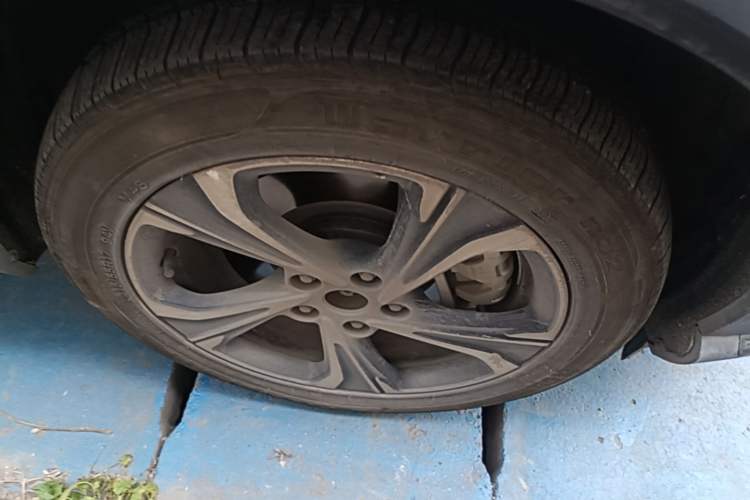 Used XPeng G3 2020 520 Smart Edition Right Front Wheel Hub