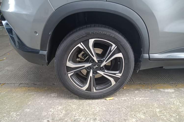 Used XPeng G3 2020 520 Enjoyment Edition Right Rear Wheel Hub