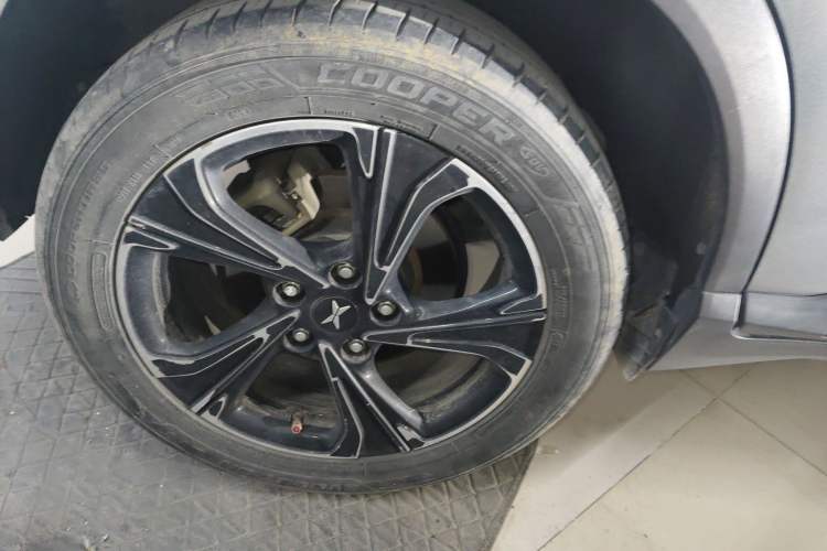 Used XPeng G3 2020 460i Luxury Edition Right Rear Wheel Hub