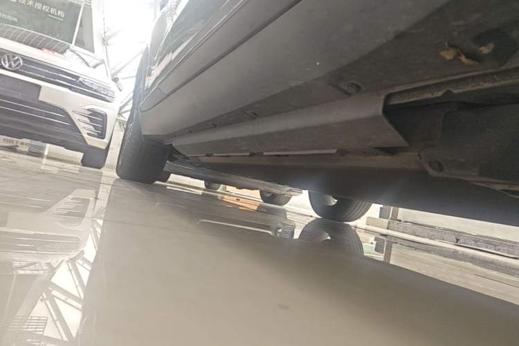 Used XPeng G3 2020 520i Enjoyment Edition Right Side Sill