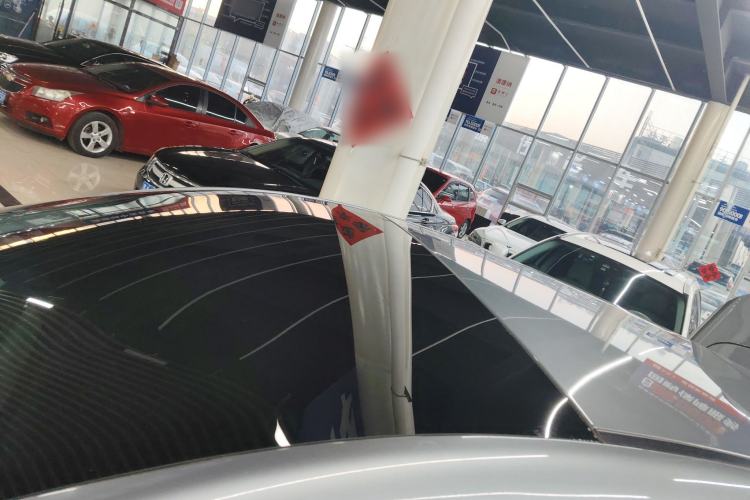 Used XPeng G3 2020 460i Luxury Edition Roof