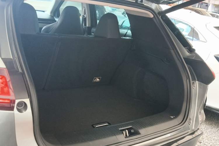 Used XPeng G3 2020 520i Luxury Edition Trunk