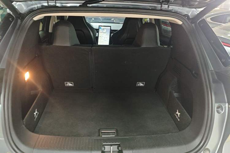 Used XPeng G3 2020 520 Smart Edition Trunk