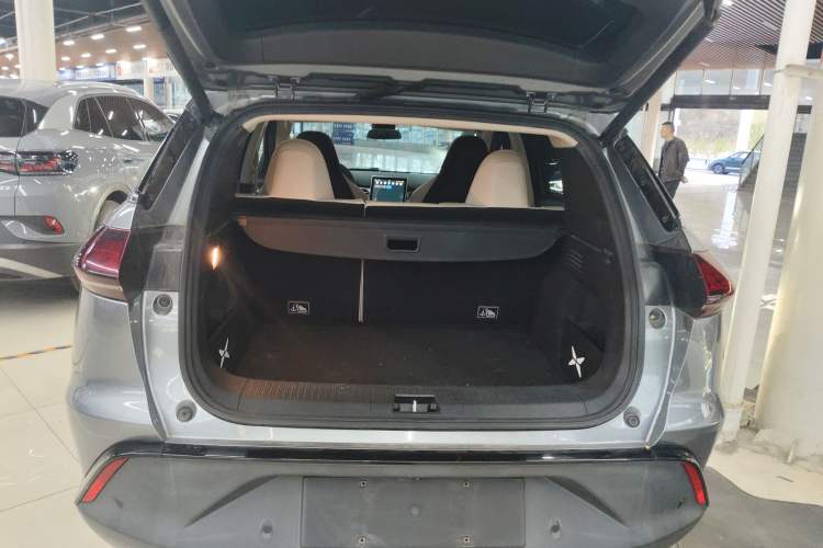 Used XPeng G3 2020 460i Luxury Edition Trunk