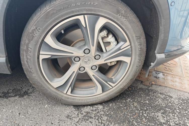 Used XPeng G3 2020 520 Smart Edition Right Front Wheel Hub