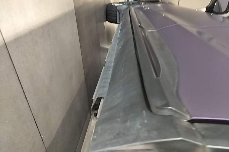 Used XPeng G3 2020 520i Luxury Edition Left Side Sill