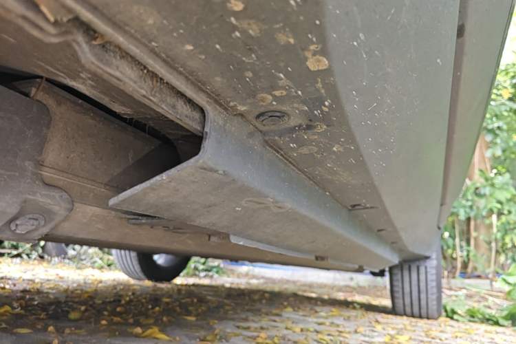 Used XPeng G3 2020 520 Smart Edition Left Side Sill