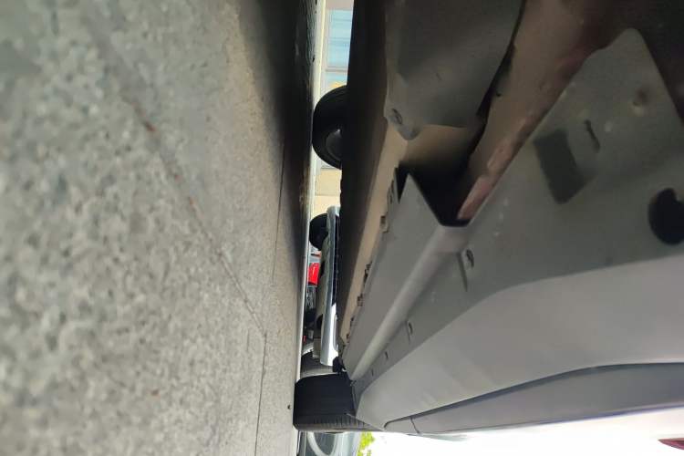 Used XPeng G3 2020 520 Smart Edition Chassis Front Left
