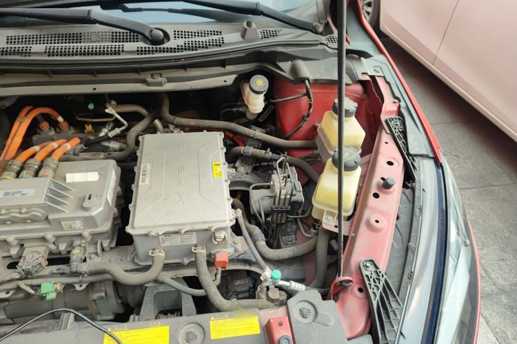 Used XPeng G3 2020 520 Smart Edition Engine Bay Left