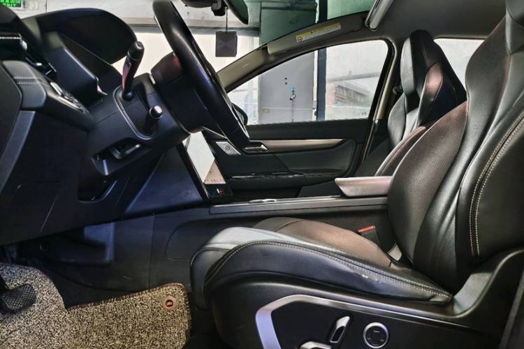 Used XPeng G3 2020 520 Smart Edition Interior 4