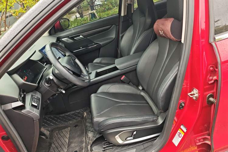 Used XPeng G3 2020 460i Luxury Edition Left Front Seat