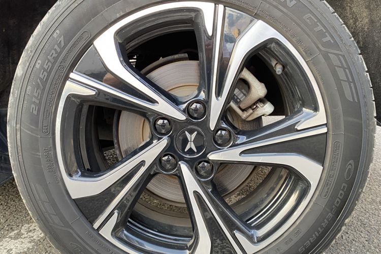 Used XPeng G3 2020 520 Smart Edition Left Front Wheel Hub