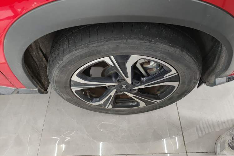 Used XPeng G3 2020 520 Smart Edition Right Front Wheel Hub