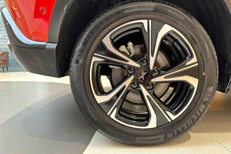 Used XPeng G3 2020 520i Luxury Edition Right Rear Wheel Hub
