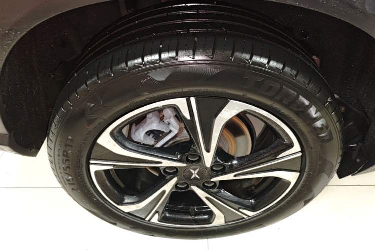 Used XPeng G3 2020 520 Smart Edition Right Rear Wheel Hub