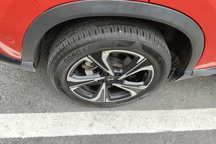 Used XPeng G3 2020 520i Luxury Edition Right Rear Wheel Hub