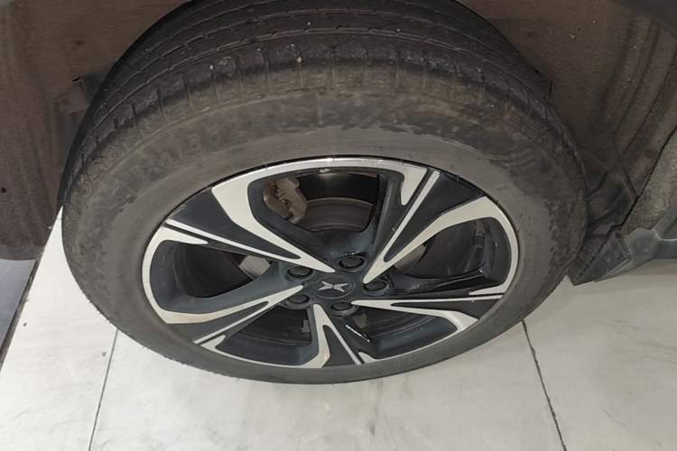 Used XPeng G3 2020 460 Smart Edition Right Rear Wheel Hub