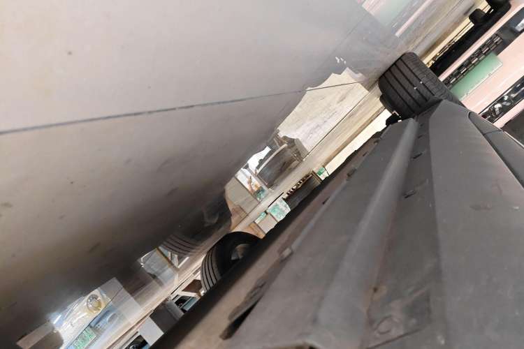 Used XPeng G3 2020 520i Luxury Edition Right Side Sill