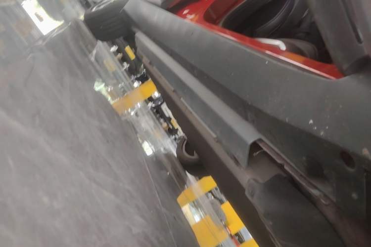 Used XPeng G3 2020 520 Smart Edition Right Side Sill