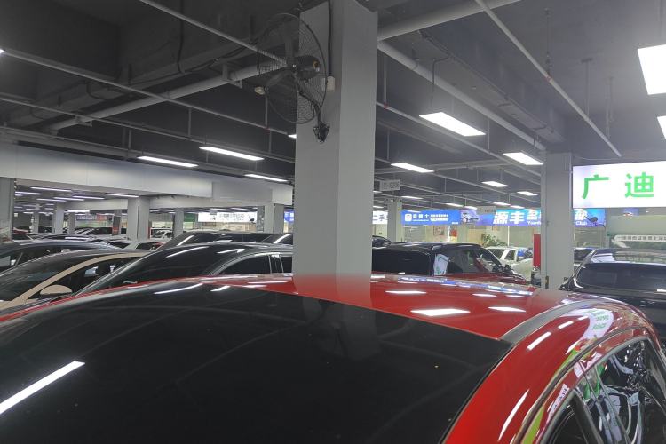 Used XPeng G3 2020 520i Luxury Edition Roof