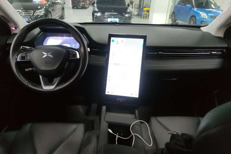 Used XPeng G3 2020 520 Luxury Edition Center Console