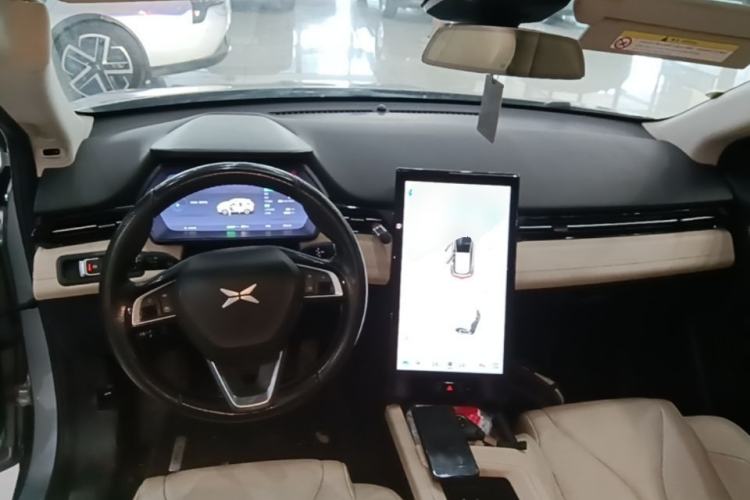 Used XPeng G3 2020 520 Smart Edition Center Console
