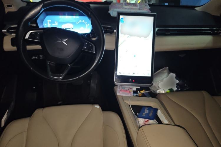 Used XPeng G3 2020 520 Smart Edition Center Console