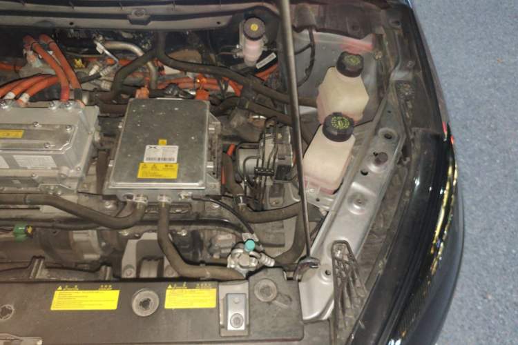 Used XPeng G3 2020 520i Enjoyment Edition Engine Bay Left