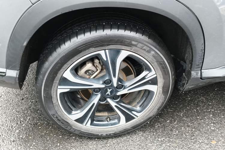 Used XPeng G3 2020 460i Luxury Edition Exterior 3