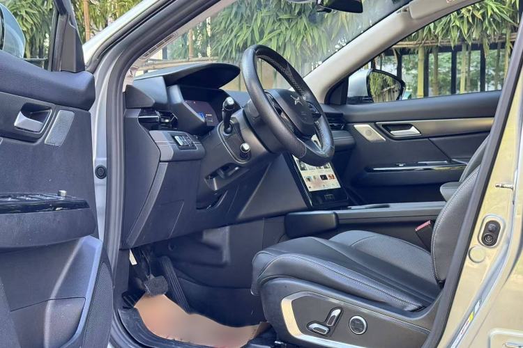 Used XPeng G3 2020 520 Smart Edition Exterior 8