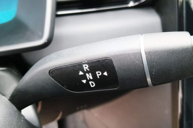 Used XPeng G3 2020 460i Luxury Edition Gear Lever