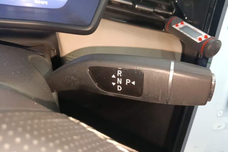 Used XPeng G3 2020 520 Smart Edition Gear Lever