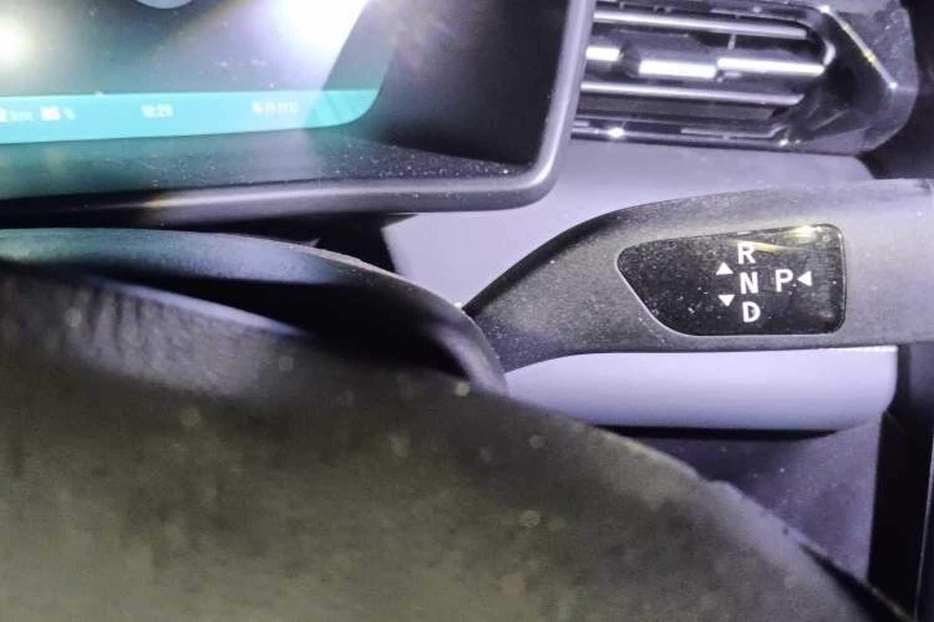 Used XPeng G3 2020 460i Luxury Edition Gear Lever