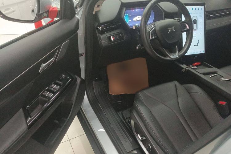 Used XPeng G3 2020 520 Smart Edition Interior 3